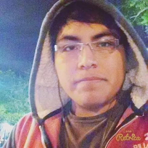 Chico de 32 busca chica para hacer pareja en LIma, Perú