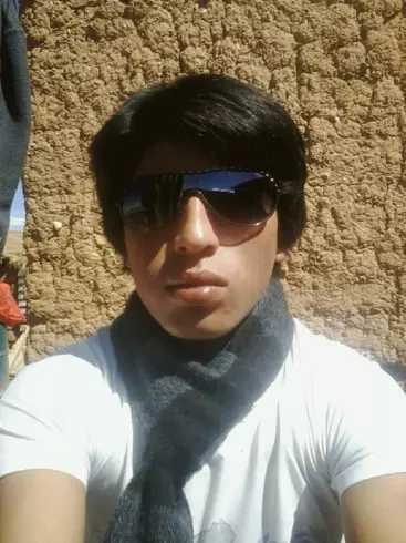 Chico de 29 busca chica para hacer pareja en La paz, Bolivia