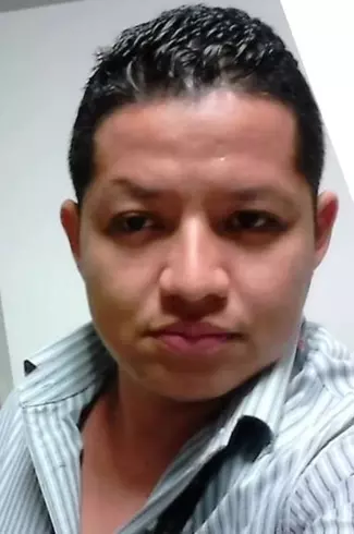 Hombre de 43 busca mujer para hacer pareja en San salvador, Salvador