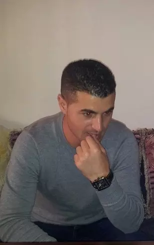 Hombre de 39 busca mujer para hacer pareja en Marruecos