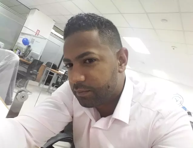 Hombre de 41 busca mujer para hacer pareja en Santo Domingo este, República Dominicana