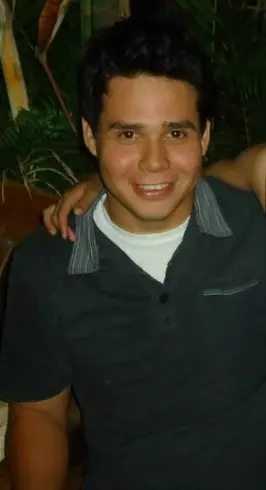 Chico de 33 busca chica para hacer pareja en Asuncion, Paraguay