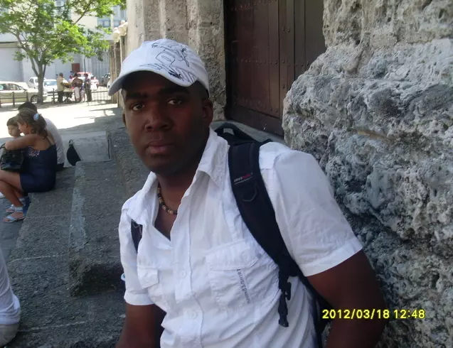 Hombre de 50 busca mujer para hacer pareja en La Habana, Cuba