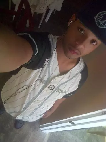 Chico de 30 busca chica para hacer pareja en Santo Domingo, República Dominicana