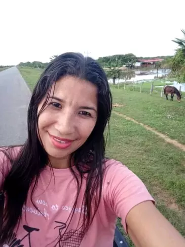 Mujer de 44 busca hombre para hacer pareja en Camagüan, Venezuela