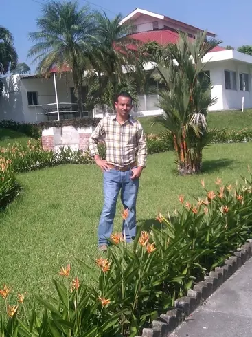 Hombre de 43 busca mujer para hacer pareja en Puerto Cortes, Honduras