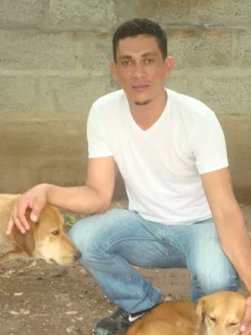 Hombre de 44 busca mujer para hacer pareja en Tegucigalpa, Honduras