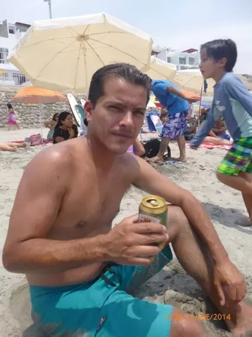 Hombre de 50 busca mujer para hacer pareja en LIma, Perú