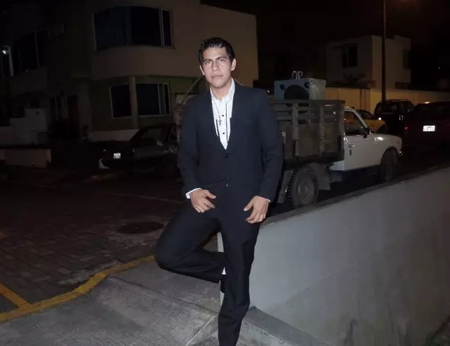 Chico de 30 busca chica para hacer pareja en Quito, Ecuador
