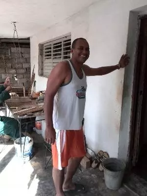 Hombre de 49 busca mujer para hacer pareja en Camagüey, Cuba