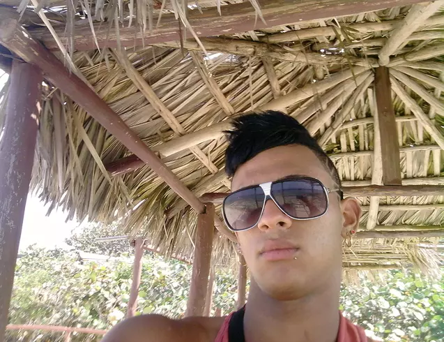 Chico de 27 busca chica para hacer pareja en Matanzas, Cuba