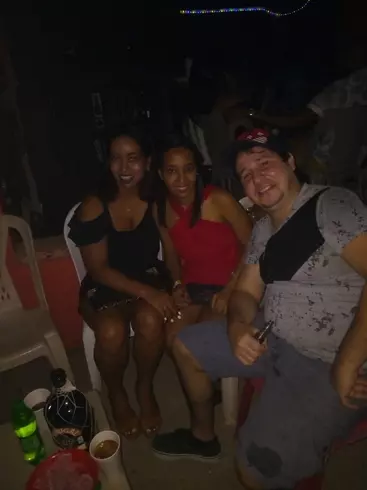 Chica de 29 busca chico para hacer pareja en República Dominicana