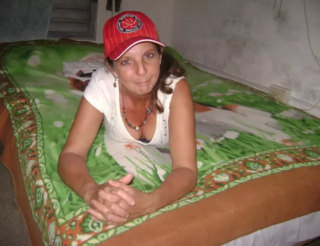 Mujer de 61 busca hombre para hacer pareja en Camaguey, Cuba