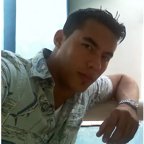 Chico de 34 busca chica para hacer pareja en La Habana, Cuba